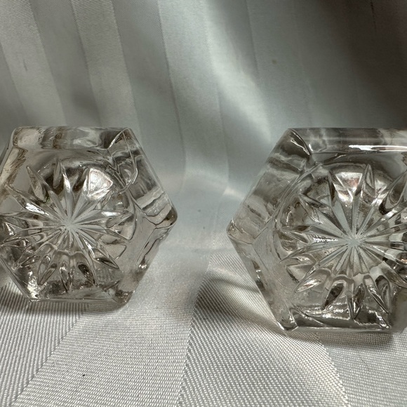 Set of 2 Vintage heavy lead crystal candle holders - Picture 7 of 7